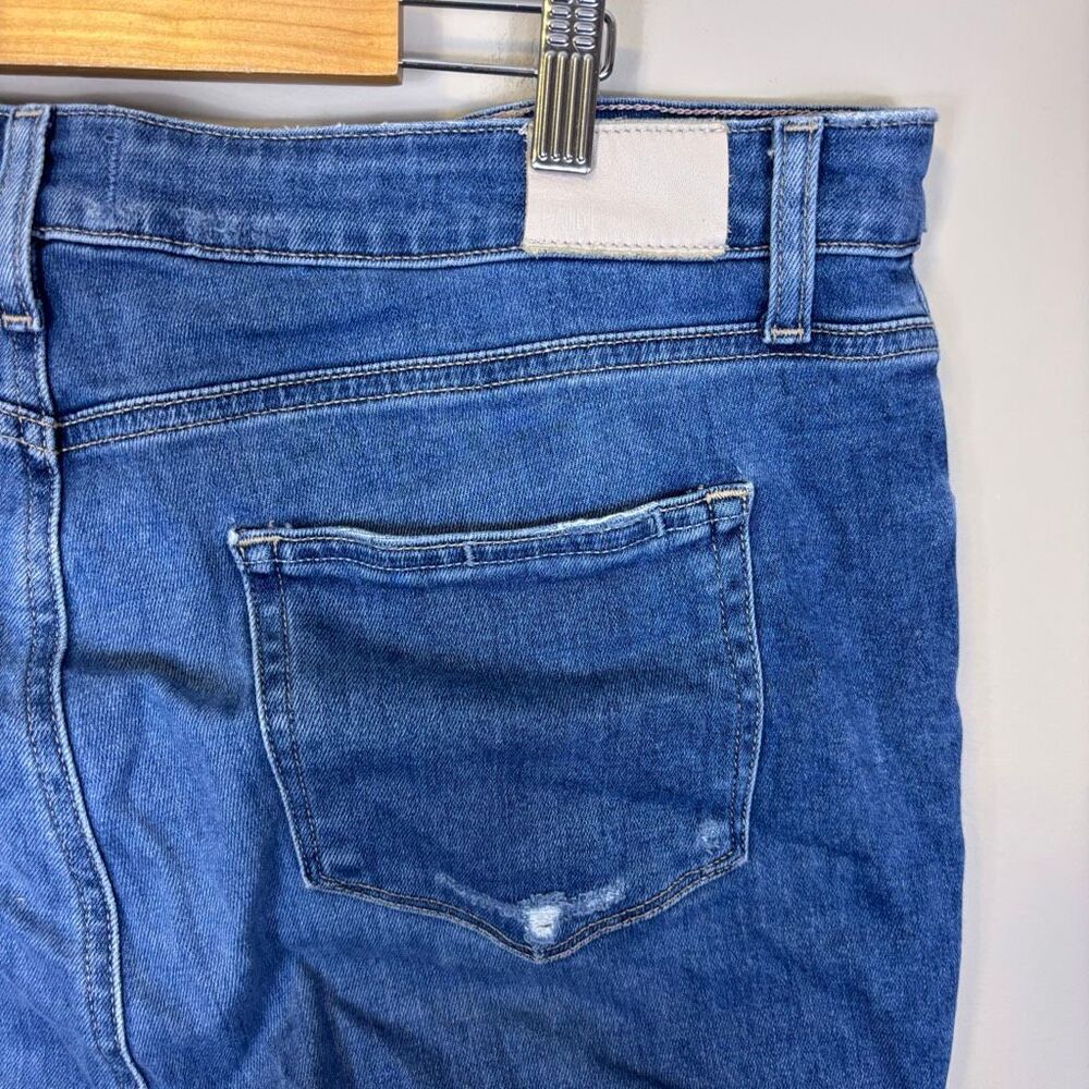 Paige High Rise Claudine Cropped Flare Jeans 34 - image 5